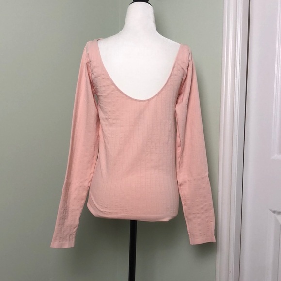 💛 L 💛 NWT Anthro Ribbed Scoop Back Light Pink Long Sleeve​ - Picture 2 of 9